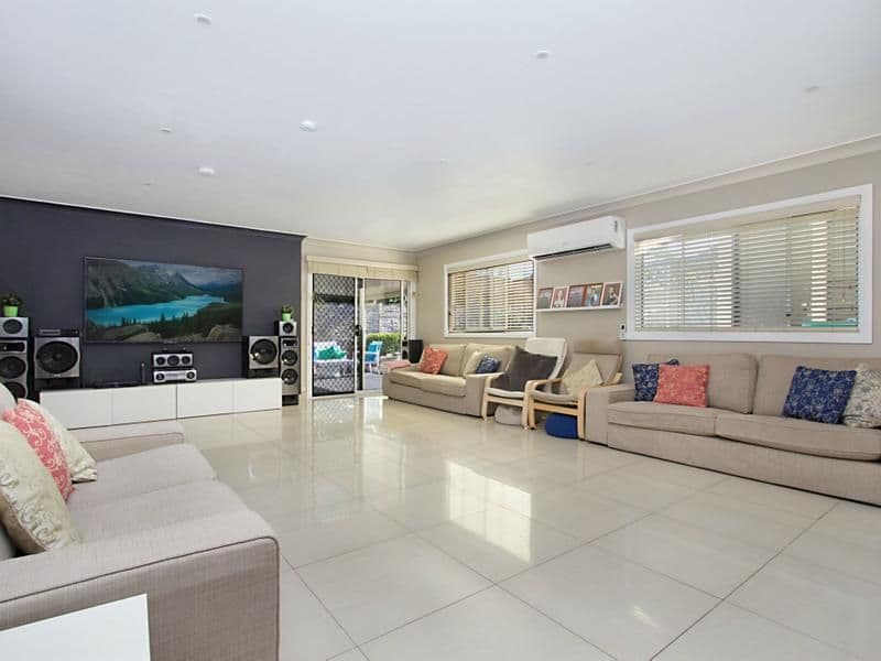 54 Winsome Avenue, Plumpton - Thumbnail 2