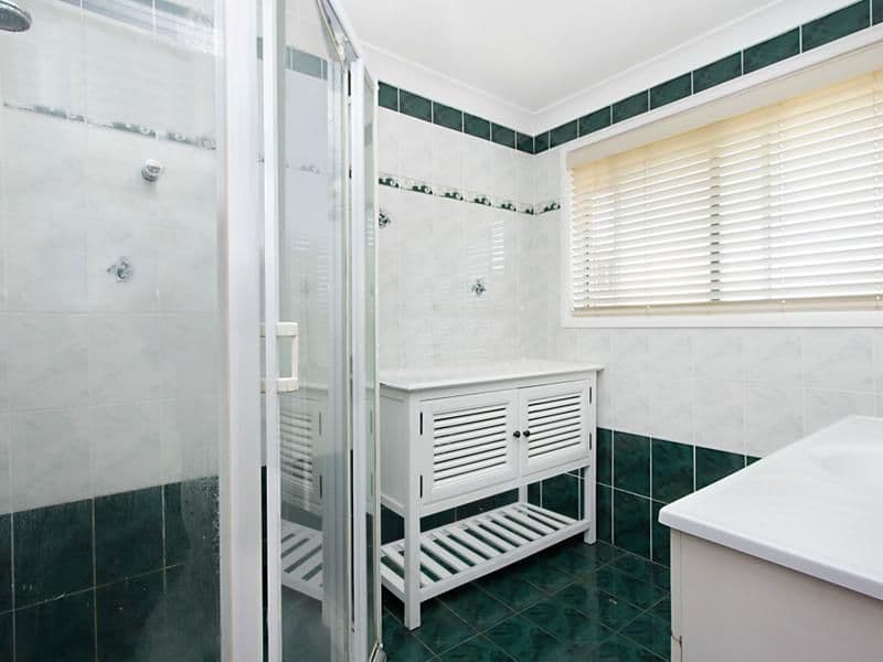 54 Winsome Avenue, Plumpton - Thumbnail 4