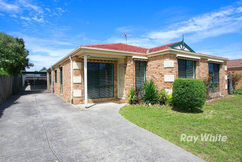 28 Scarborough Avenue, CRANBOURNE VIC 3977, Cranbourne West - Image 1