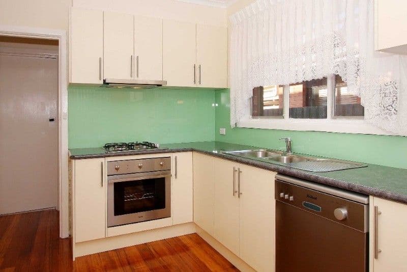 19 Ida Court, RESERVOIR VIC 3073, Reservoir - Thumbnail 2