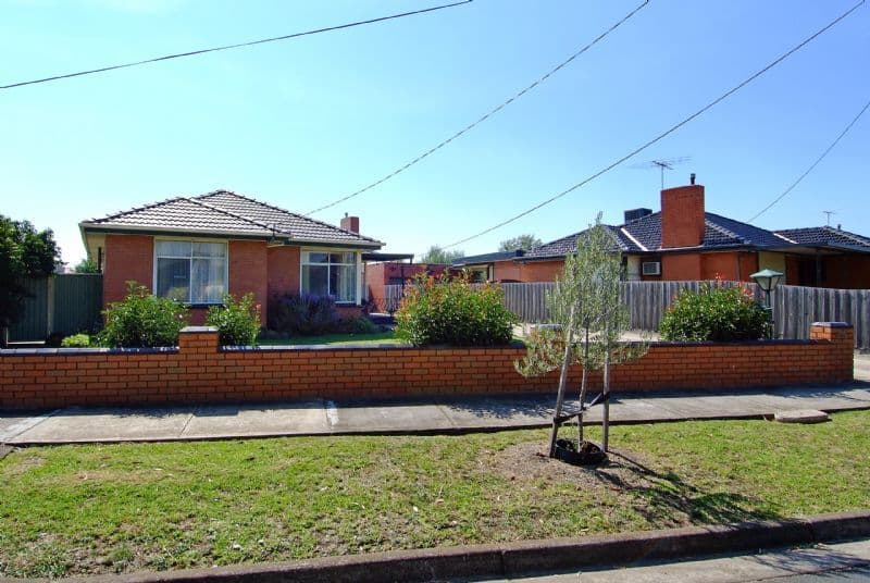 14 Ludeman Court, RESERVOIR VIC 3073, Reservoir - Thumbnail 2