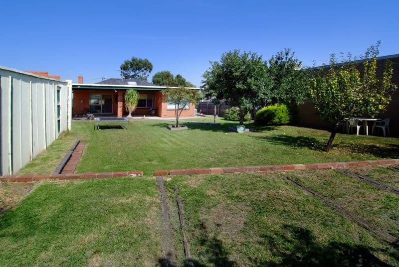 14 Ludeman Court, RESERVOIR VIC 3073, Reservoir - Thumbnail 3