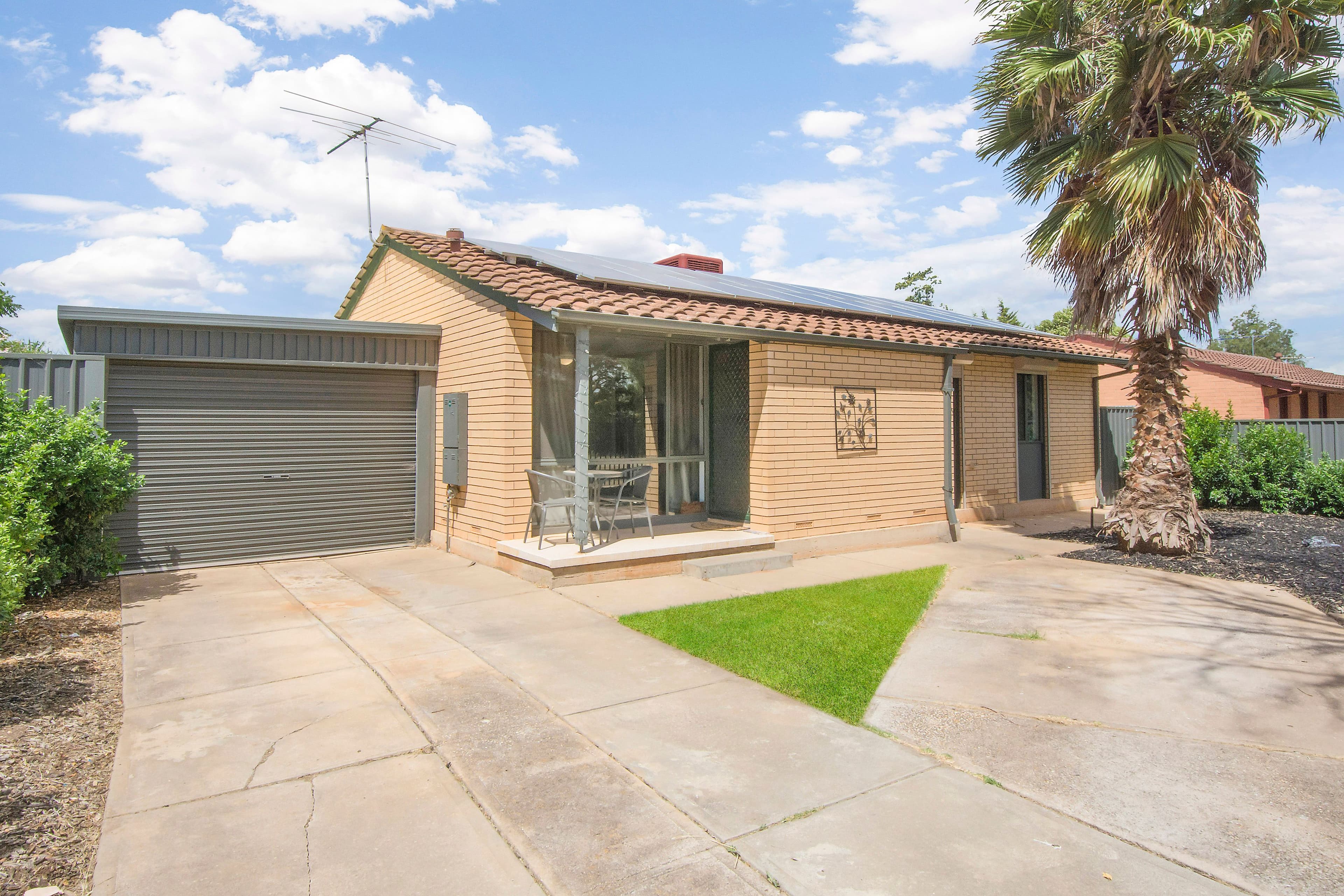 7 Illalong Crescent, Munno Para SA 5115, Munno Para - Image 1