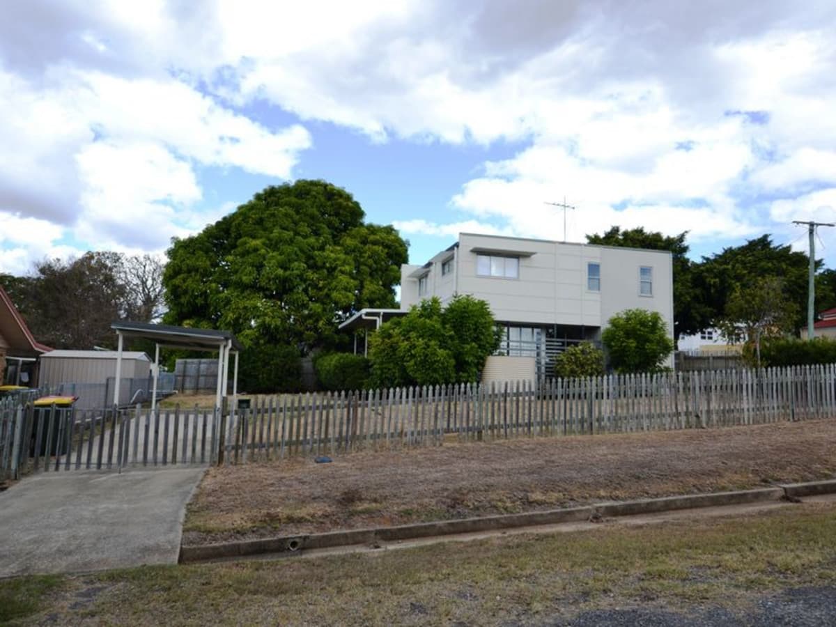 56 Morgan Street, MOUNT MORGAN, Mount Morgan - Thumbnail 3