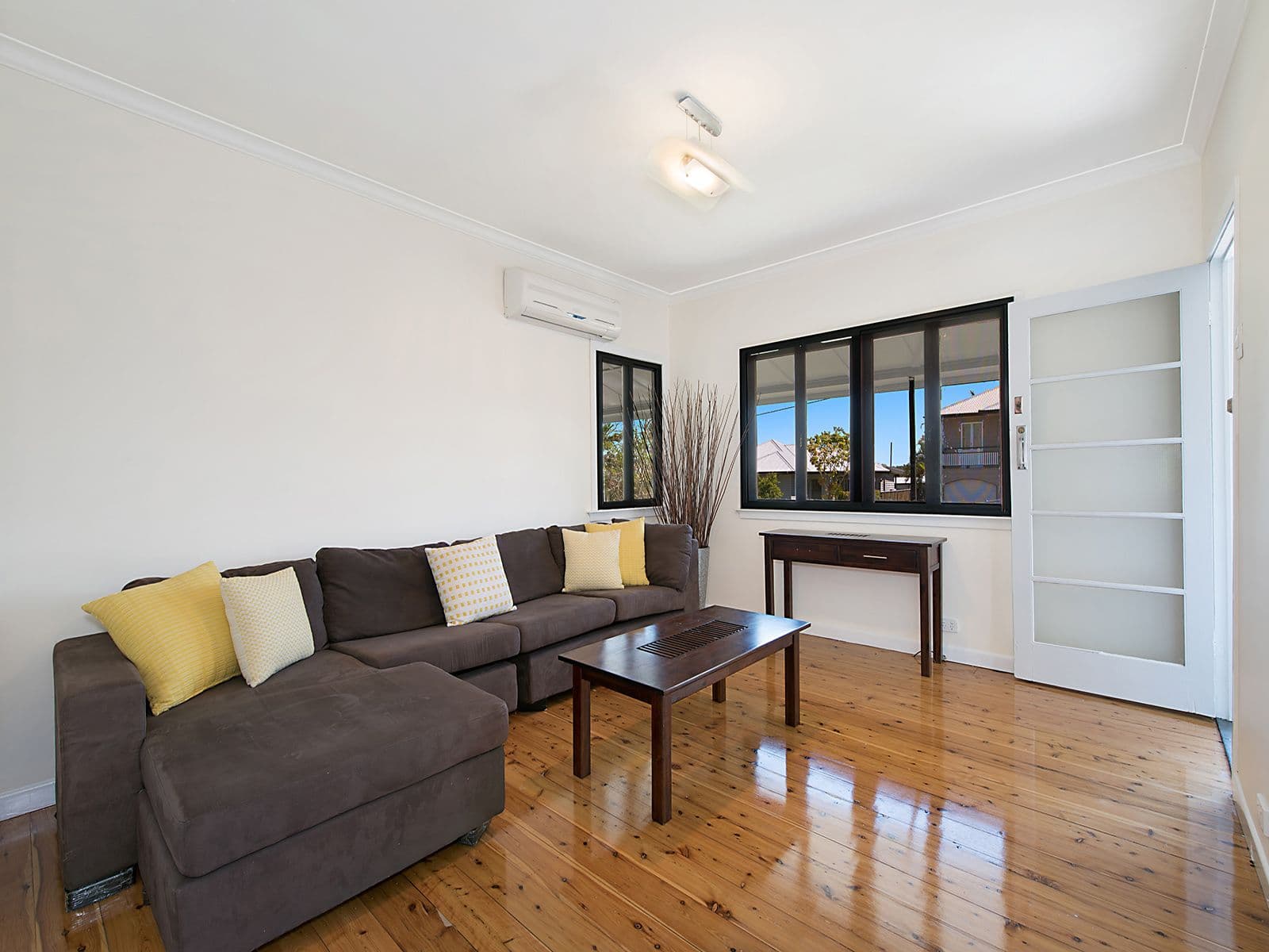 8 Hurley Street, Keperra QLD 4054, Keperra - Thumbnail 2