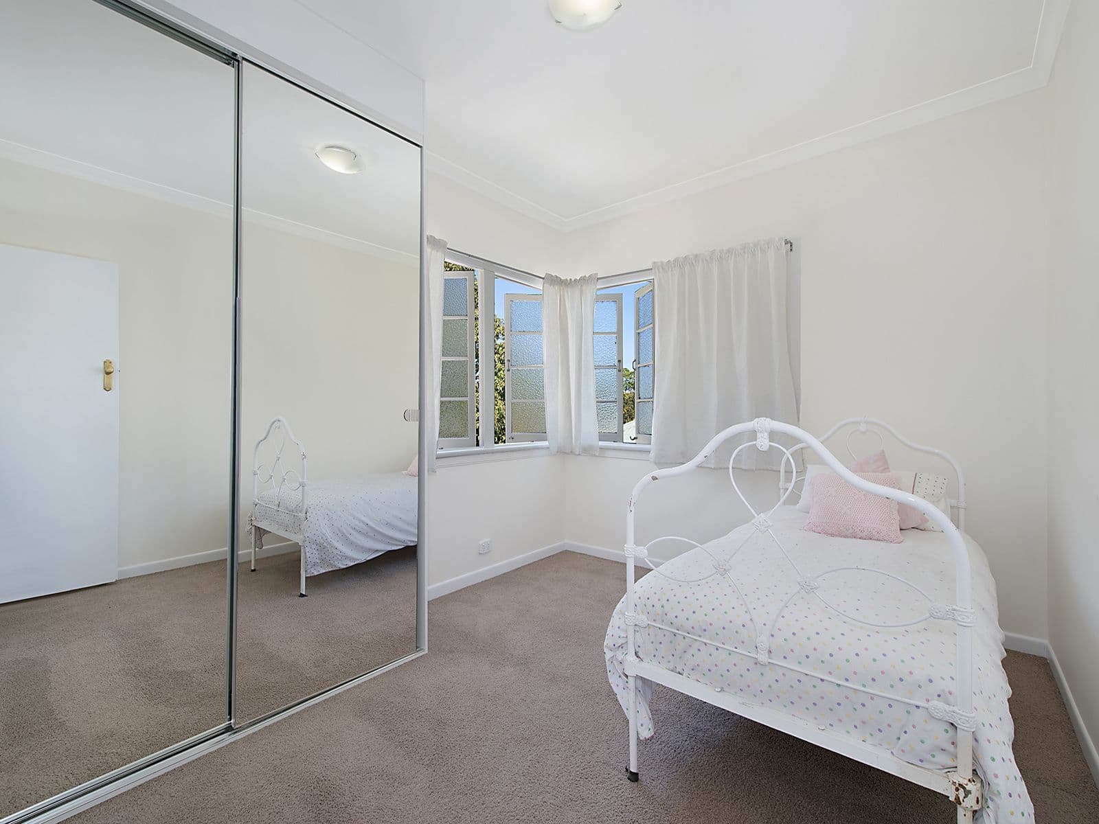 8 Hurley Street, Keperra QLD 4054, Keperra - Thumbnail 7