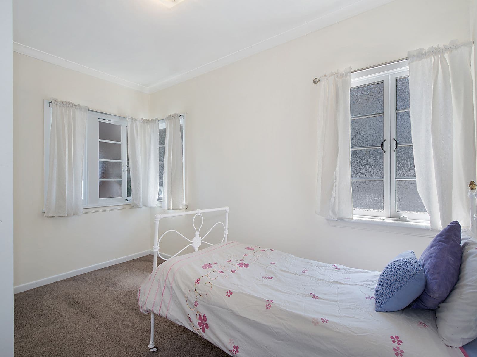 8 Hurley Street, Keperra QLD 4054, Keperra - Thumbnail 8