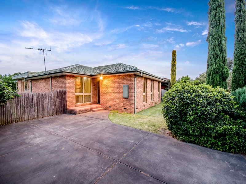 62 Dunsterville Crescent, FRANKSTON VIC 3199, Frankston - Image 1