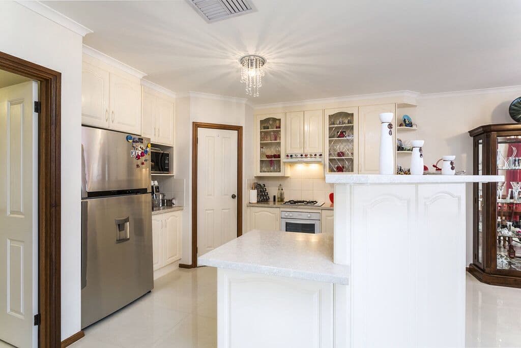 76B Newton Road, Campbelltown SA 5074, Campbelltown - Thumbnail 3