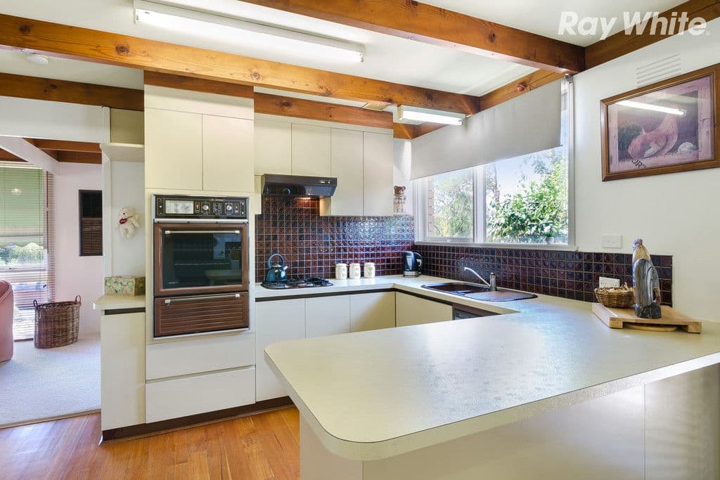 69 Grayson Drive, Scoresby VIC 3179, Scoresby - Thumbnail 2