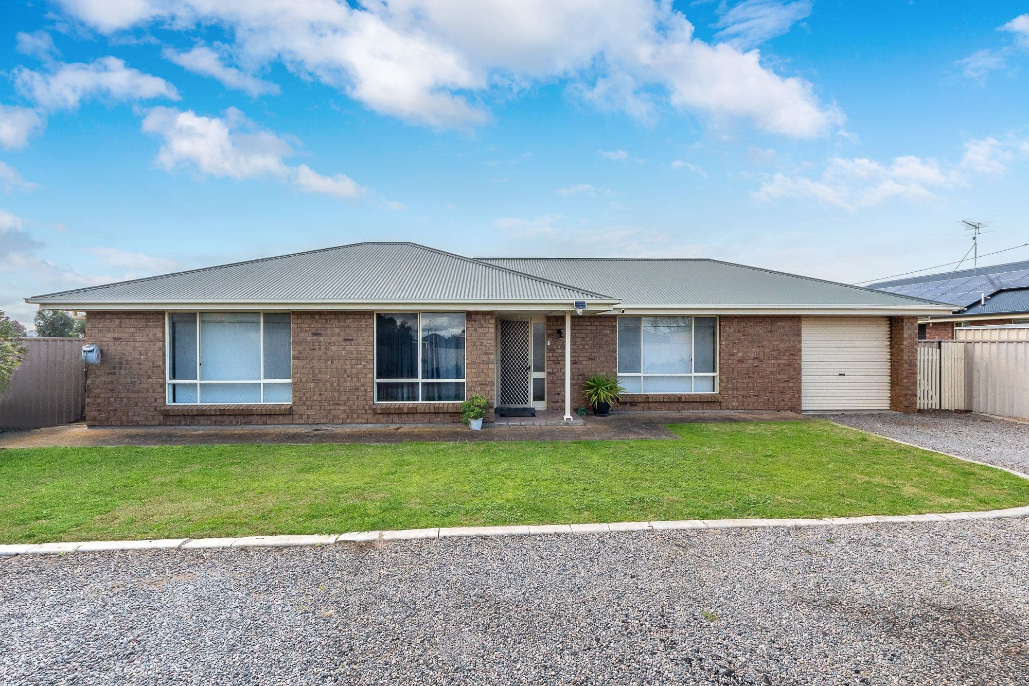 24 Ovens Avenue, Murray Bridge SA 5253, Murray Bridge - Image 1