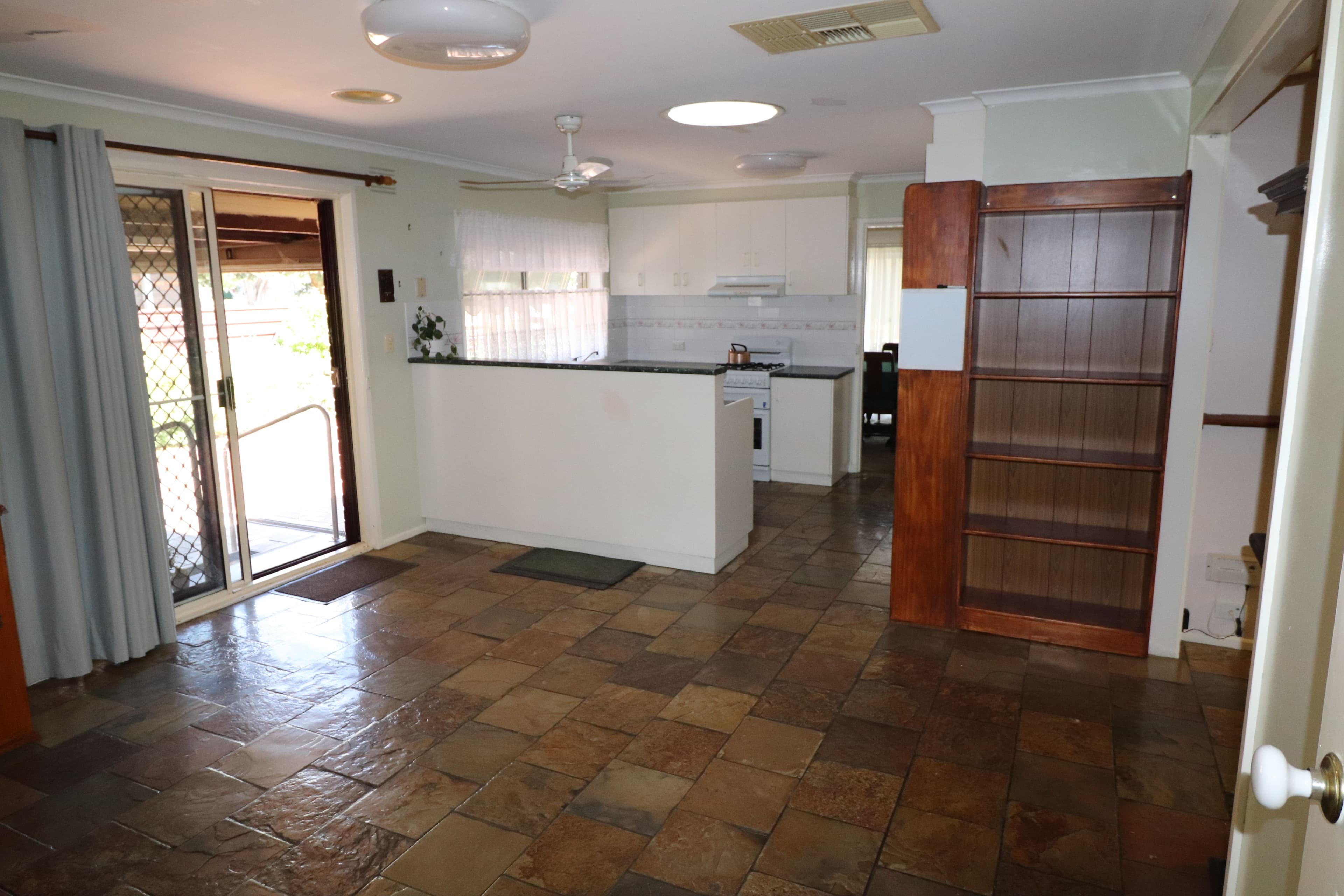 10 Rogers Street, Kyabram VIC 3620, Kyabram - Thumbnail 7