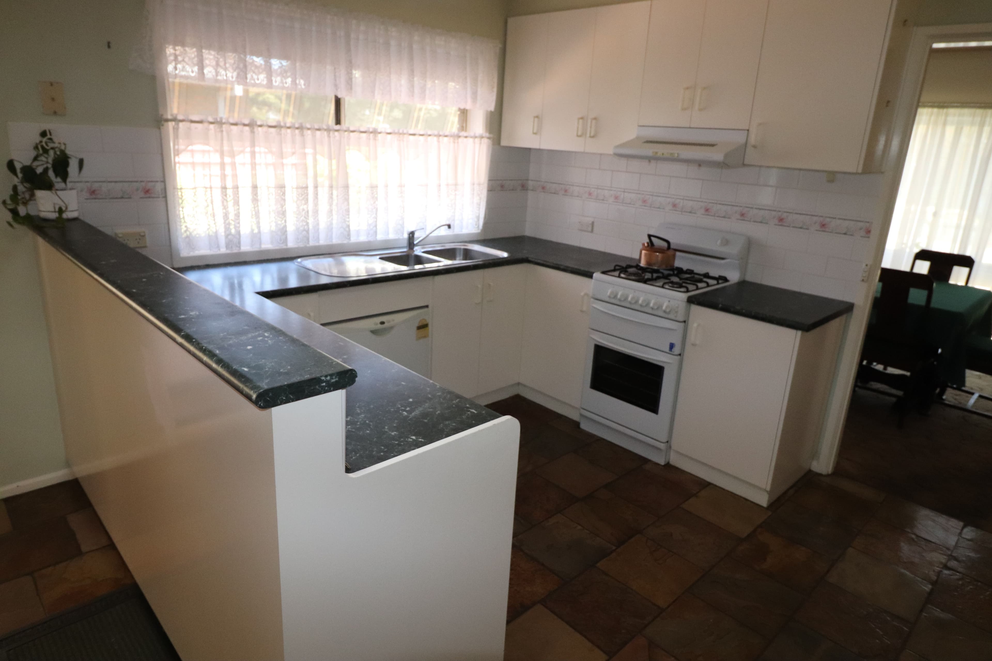 10 Rogers Street, Kyabram VIC 3620, Kyabram - Thumbnail 8