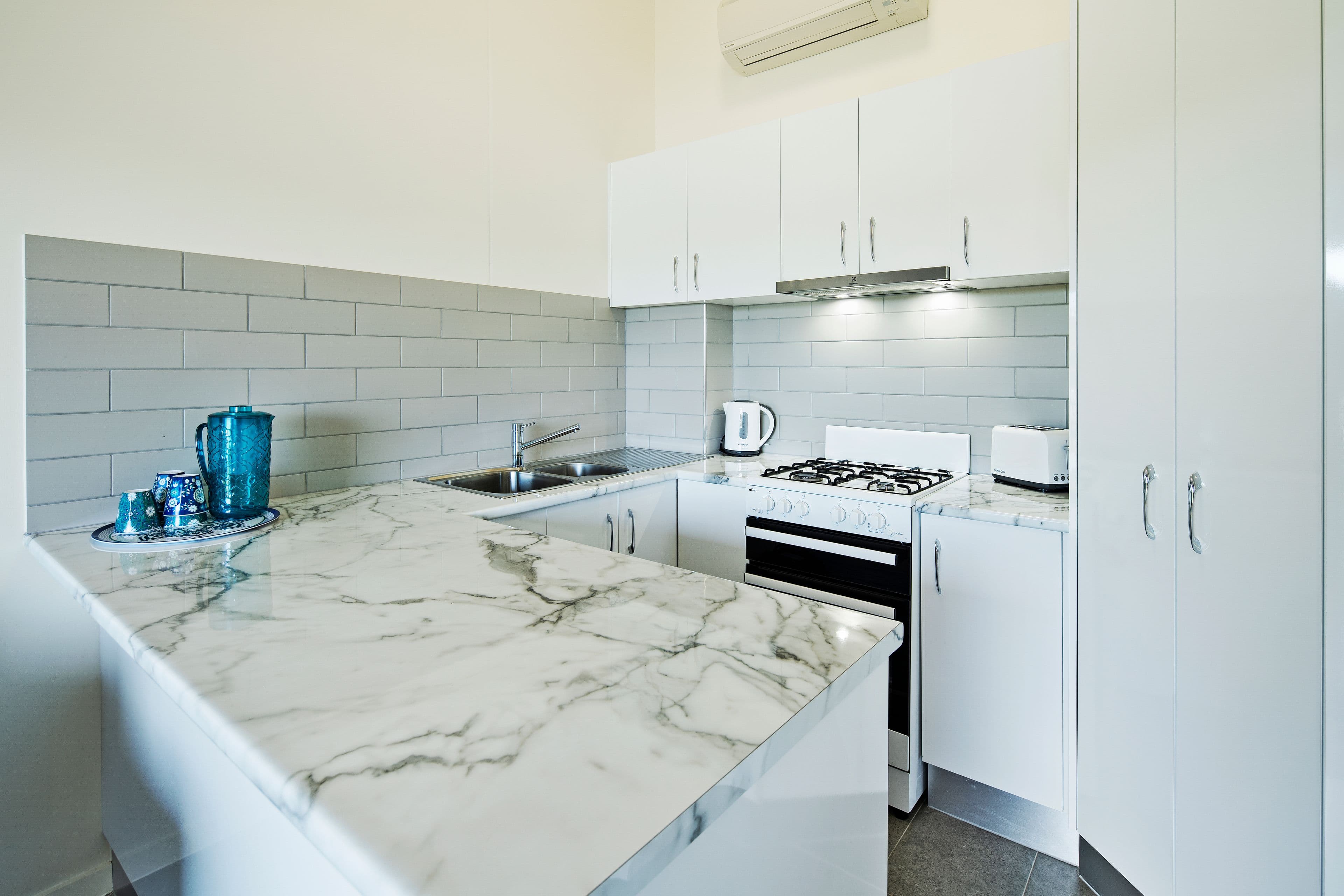 5 Eastview Lane, Baybreeze, Hamilton Island QLD 4803, Hamilton Island - Thumbnail 2