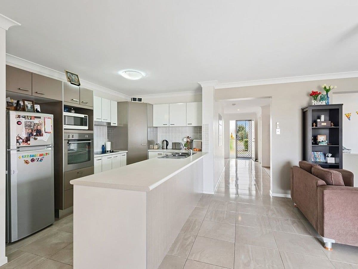 64 Serena Drive, Beaudesert QLD 4285, Beaudesert - Thumbnail 2
