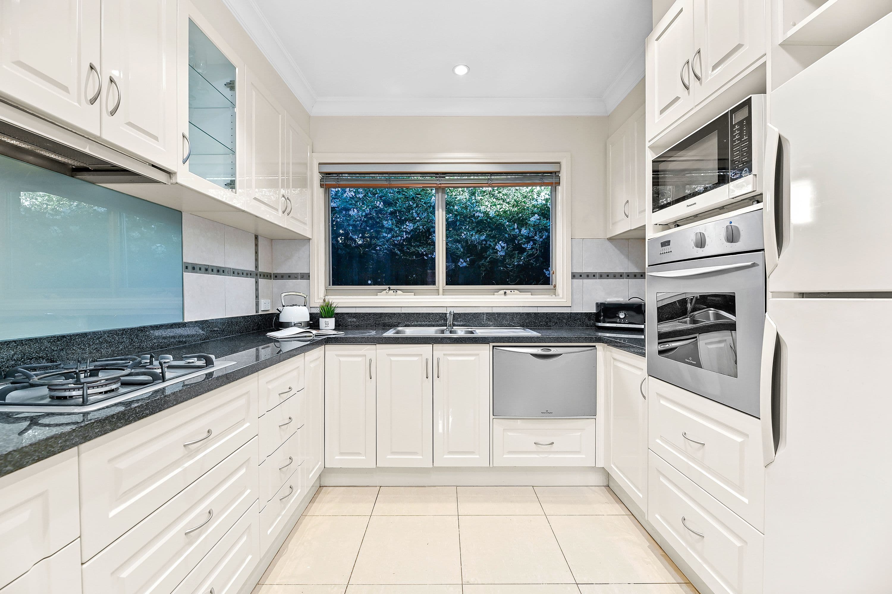 38 St Albans Street, Mount Waverley VIC 3149, Mount Waverley - Thumbnail 6
