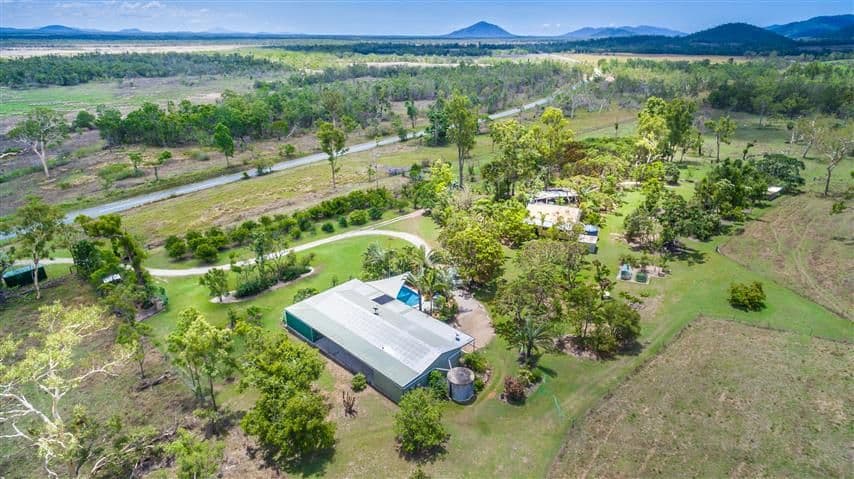 378 Dingo Beach Road, GREGORY RIVER QLD 4800, Gregory River - Thumbnail 8