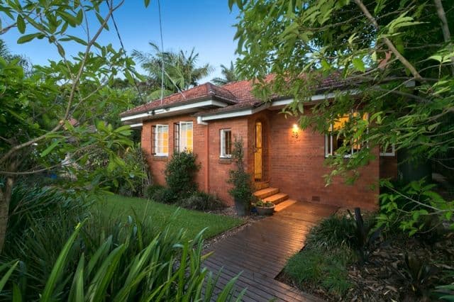 38 Newcastle Street, FAIRFIELD QLD 4103, Fairfield - Thumbnail 2