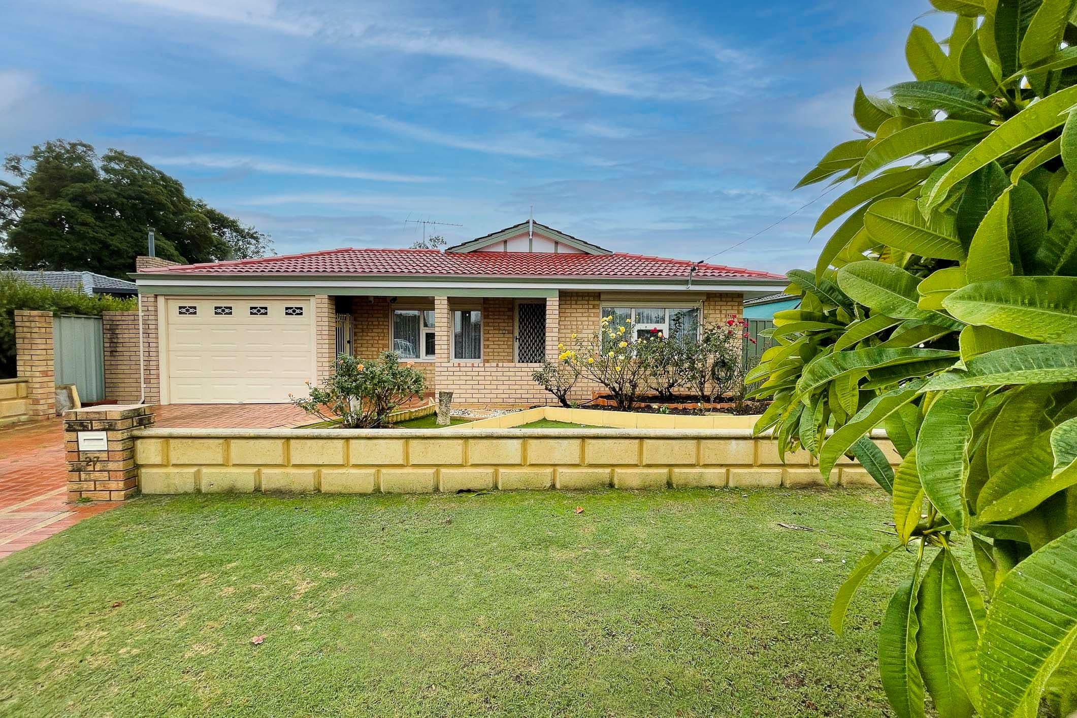 27 Stockdale Road, Kewdale WA 6105, Kewdale - Thumbnail 2