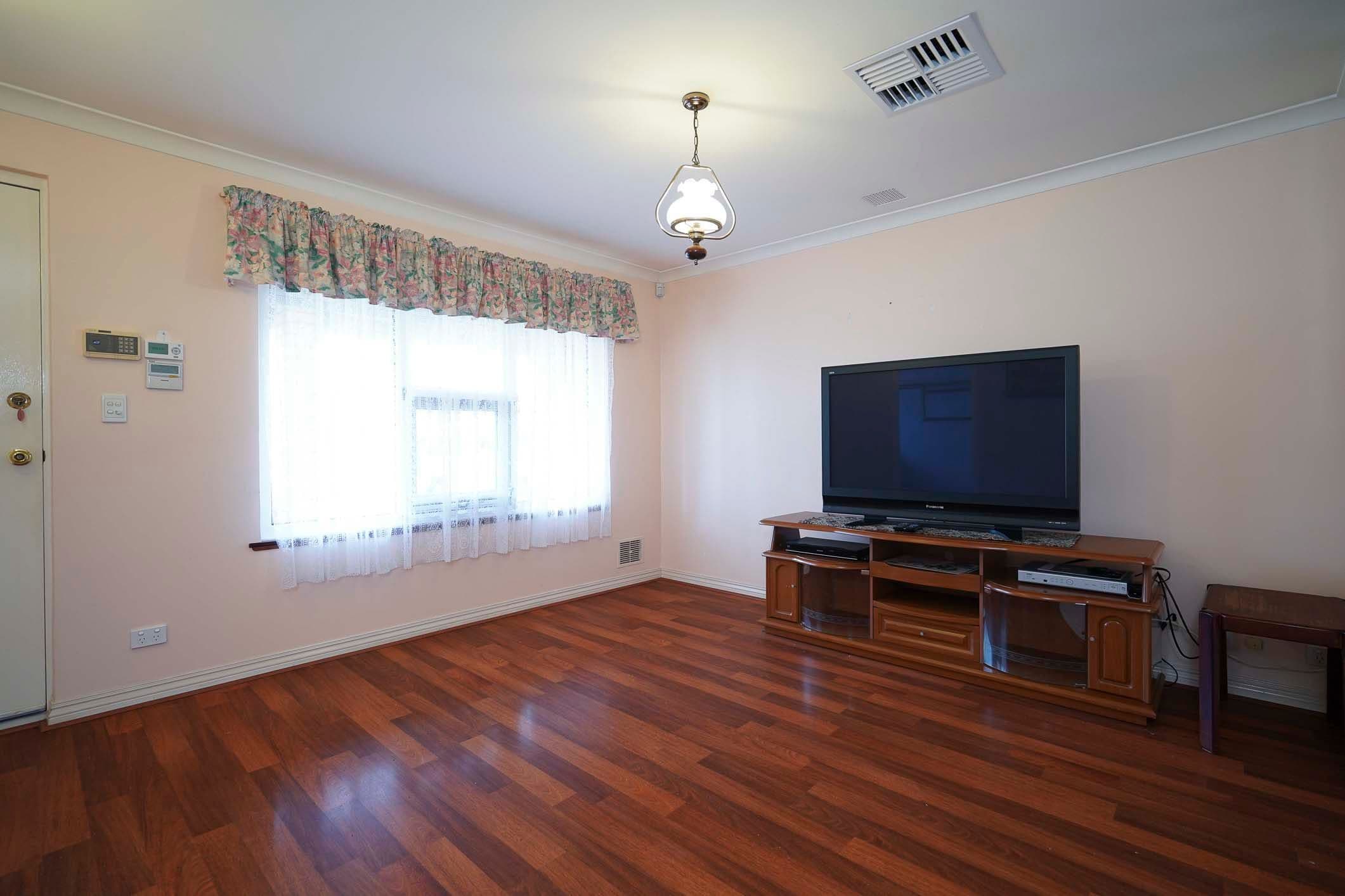 27 Stockdale Road, Kewdale WA 6105, Kewdale - Thumbnail 7