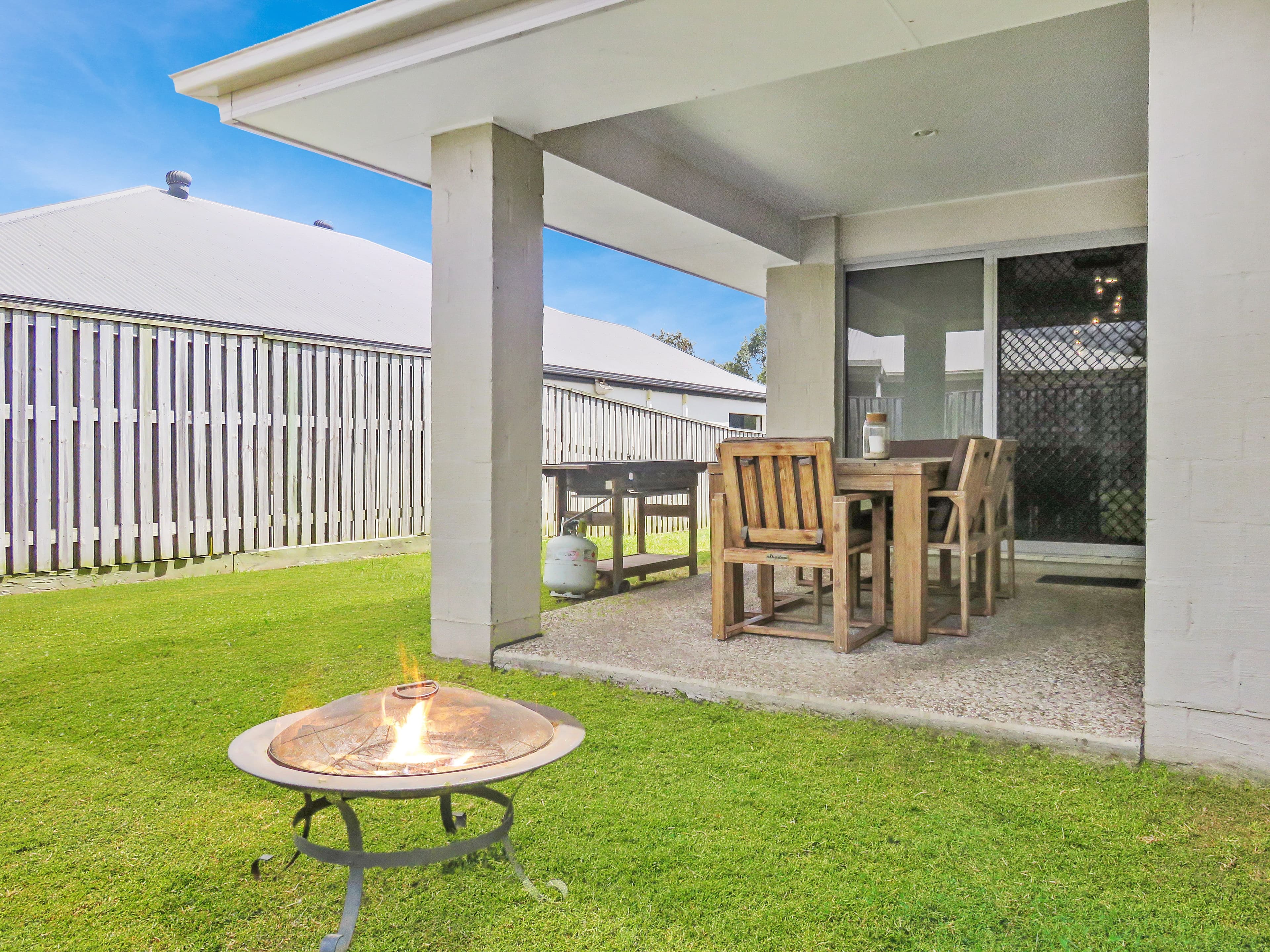 51 Lynbrook Avenue, Ormeau QLD 4208, Ormeau - Thumbnail 2