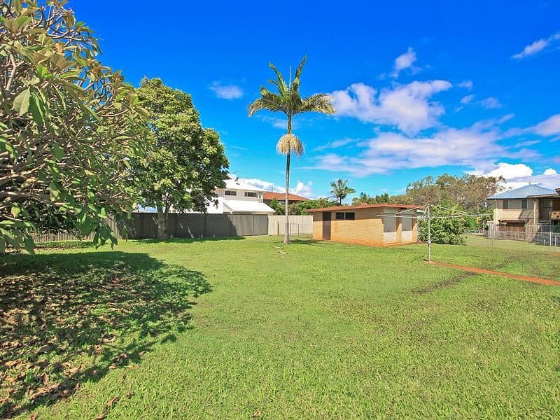 81 Gordon Street, ORMISTON QLD 4160, Ormiston - Thumbnail 2