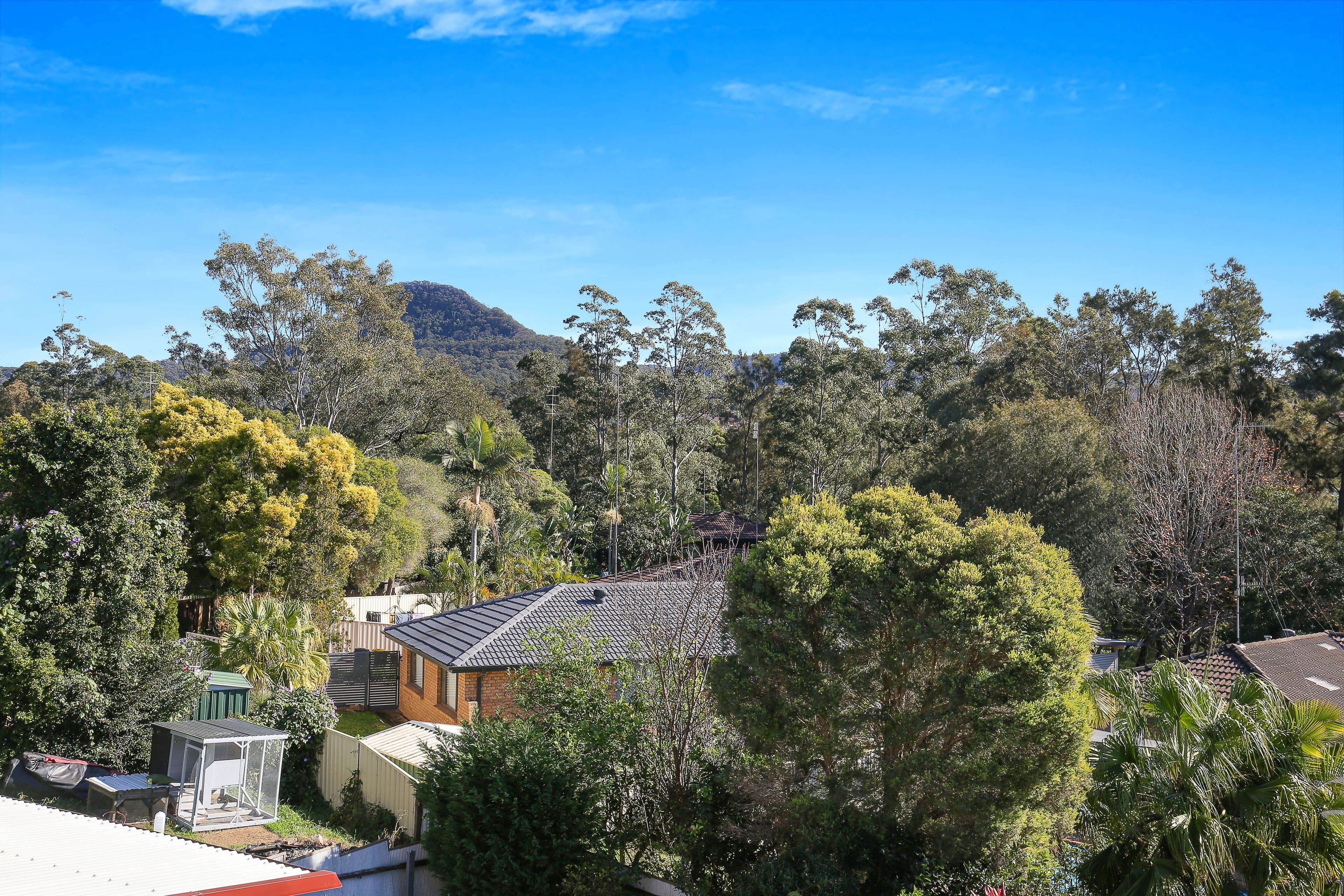 22 Central Road, Cordeaux Heights - Thumbnail 2