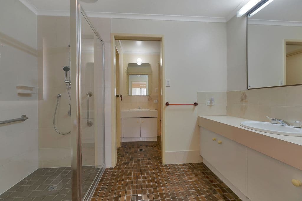 3 Elcho Place, Carindale QLD 4152, Carindale - Thumbnail 7