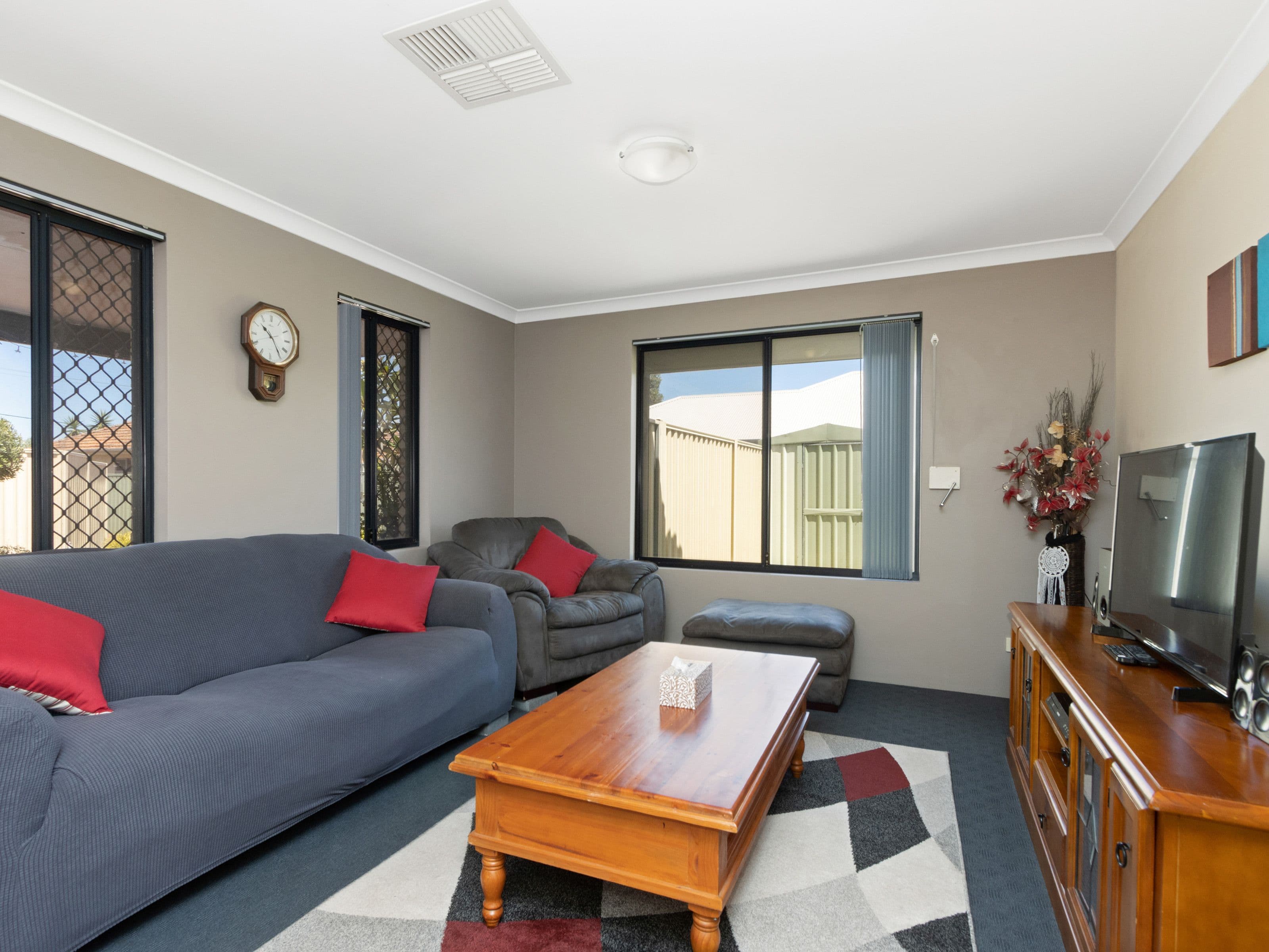 40B Redcliffe Street, East Cannington WA 6107, East Cannington - Thumbnail 3