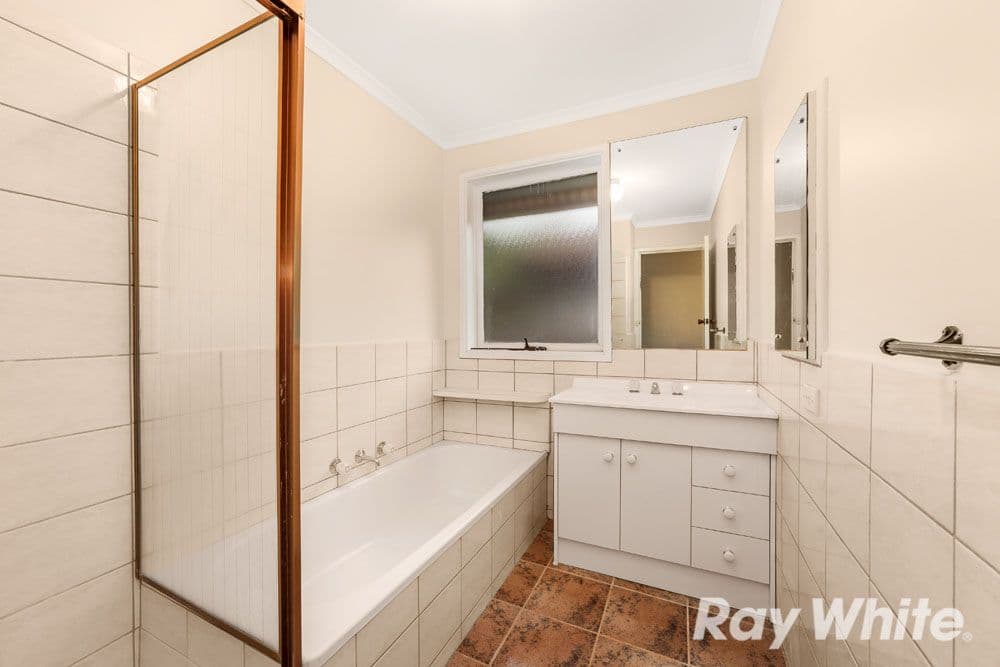 40 Roycroft Avenue, Mill Park VIC 3082, Mill Park - Thumbnail 6