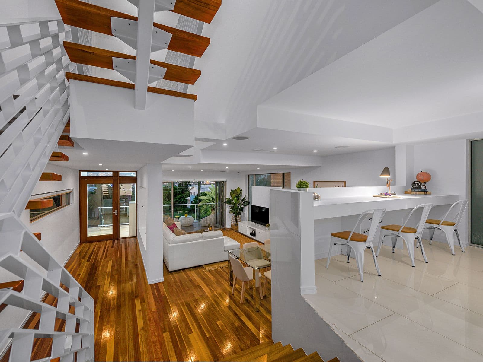 9 Myuna Street, Balmoral QLD 4171, Balmoral - Thumbnail 2