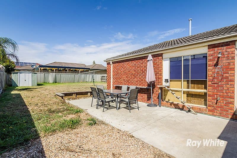 7 Greenbriar Way, Cranbourne West VIC 3977, Cranbourne West - Thumbnail 6