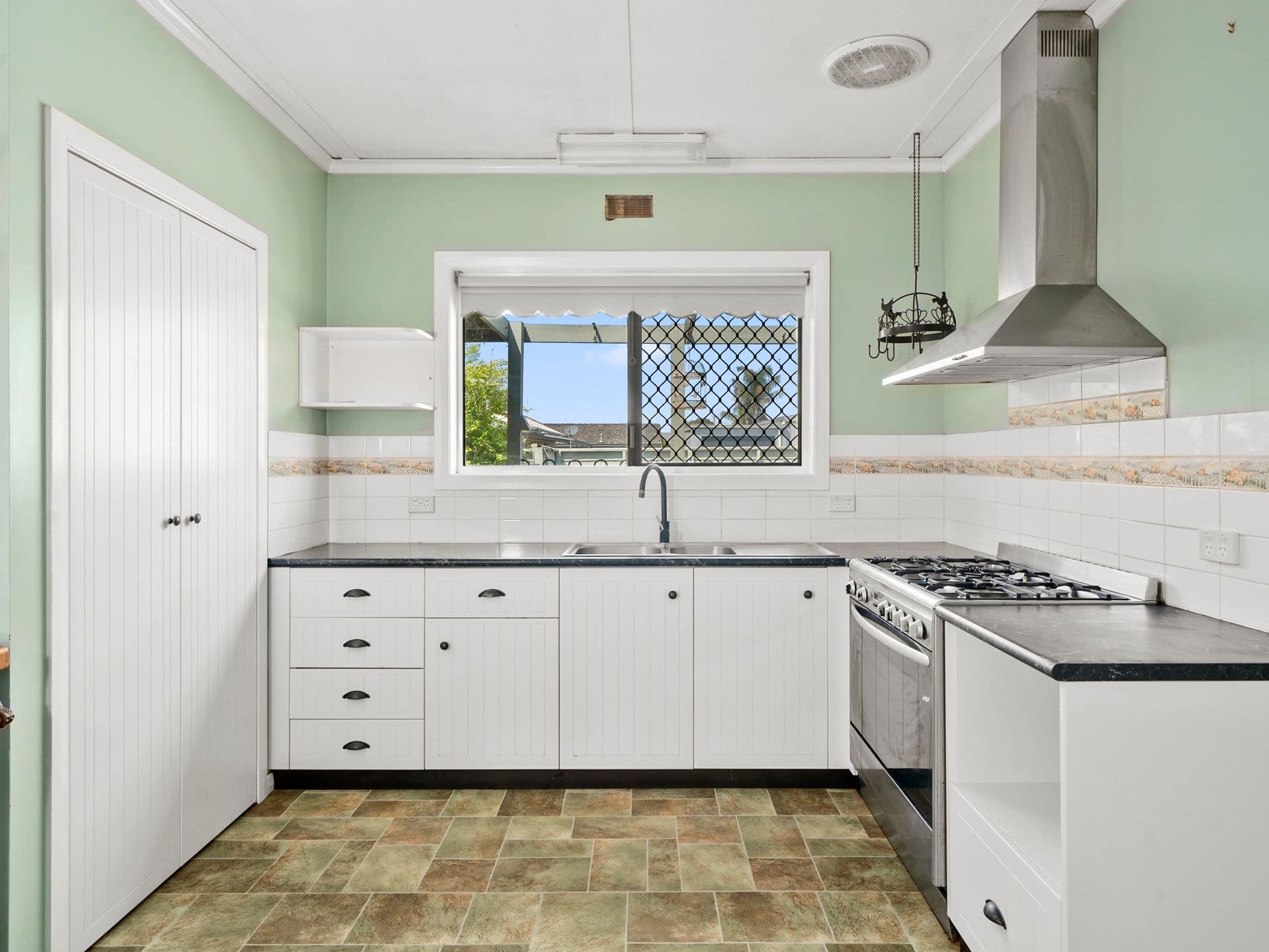 97 Faithfull Street, Benalla VIC 3672, Benalla - Thumbnail 4