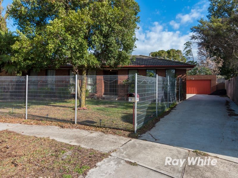 5 Oxley Court, Cranbourne North VIC 3977, Cranbourne North - Thumbnail 2