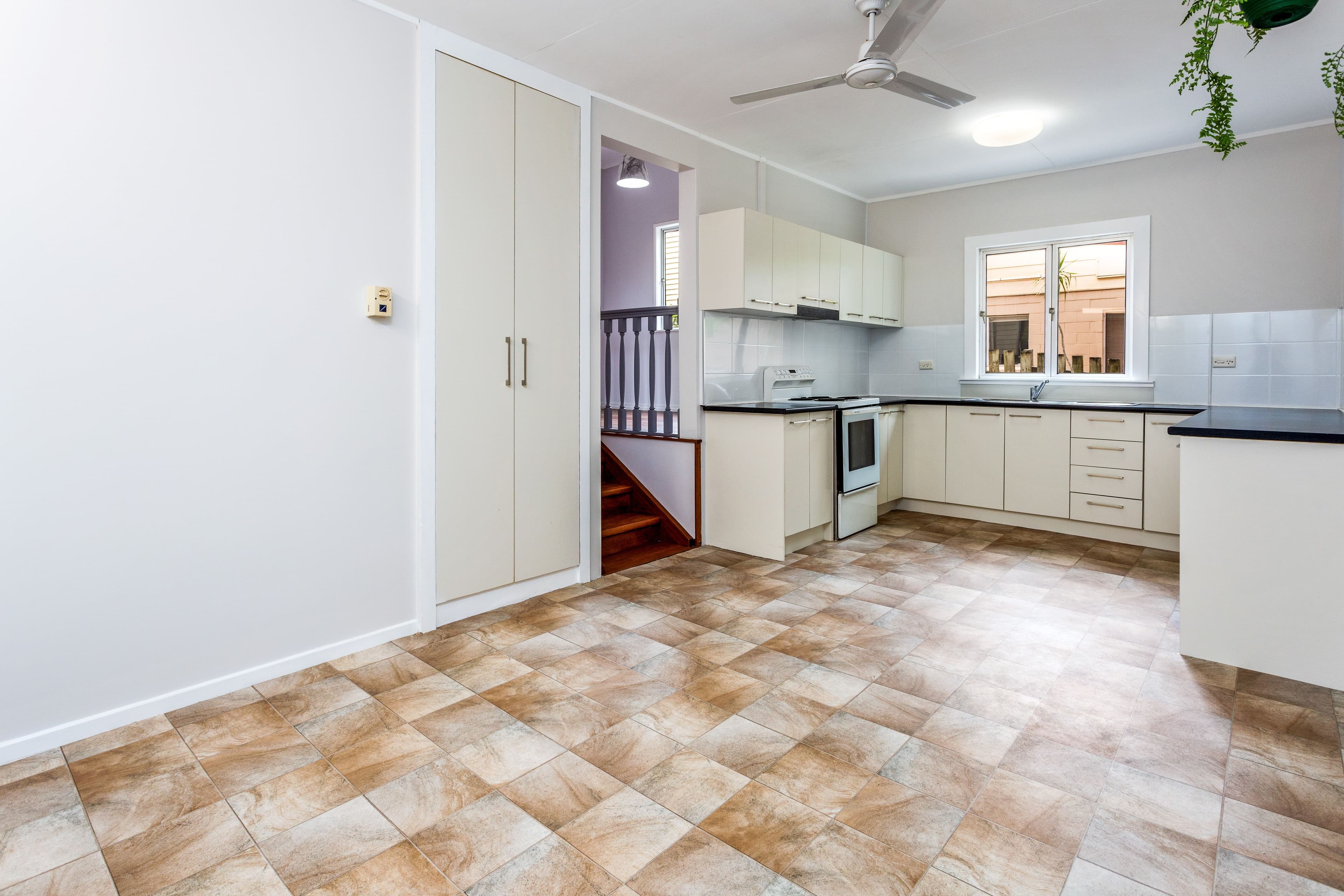 6 Adam Street, Bundamba QLD 4304, Bundamba - Thumbnail 2