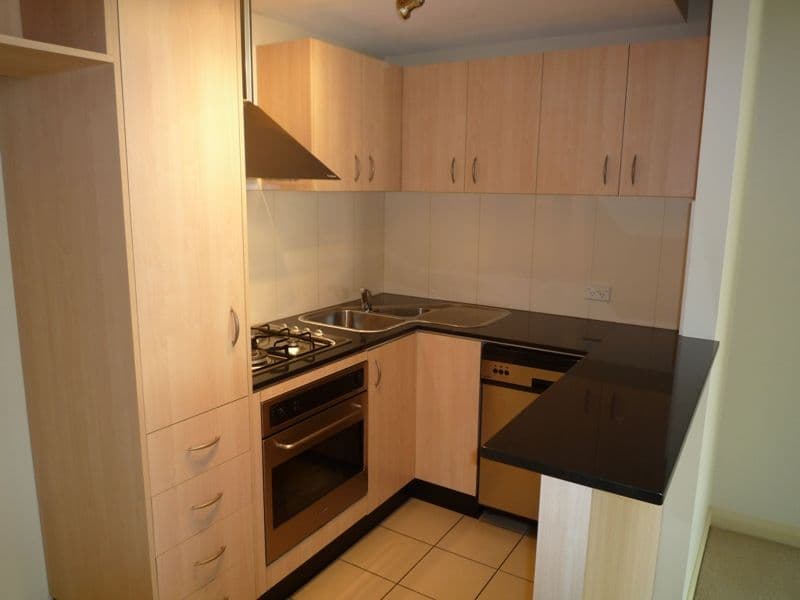 7 Land Street, TOOWONG QLD 4066, Toowong - Thumbnail 4