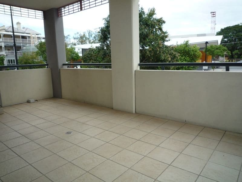 7 Land Street, TOOWONG QLD 4066, Toowong - Thumbnail 7