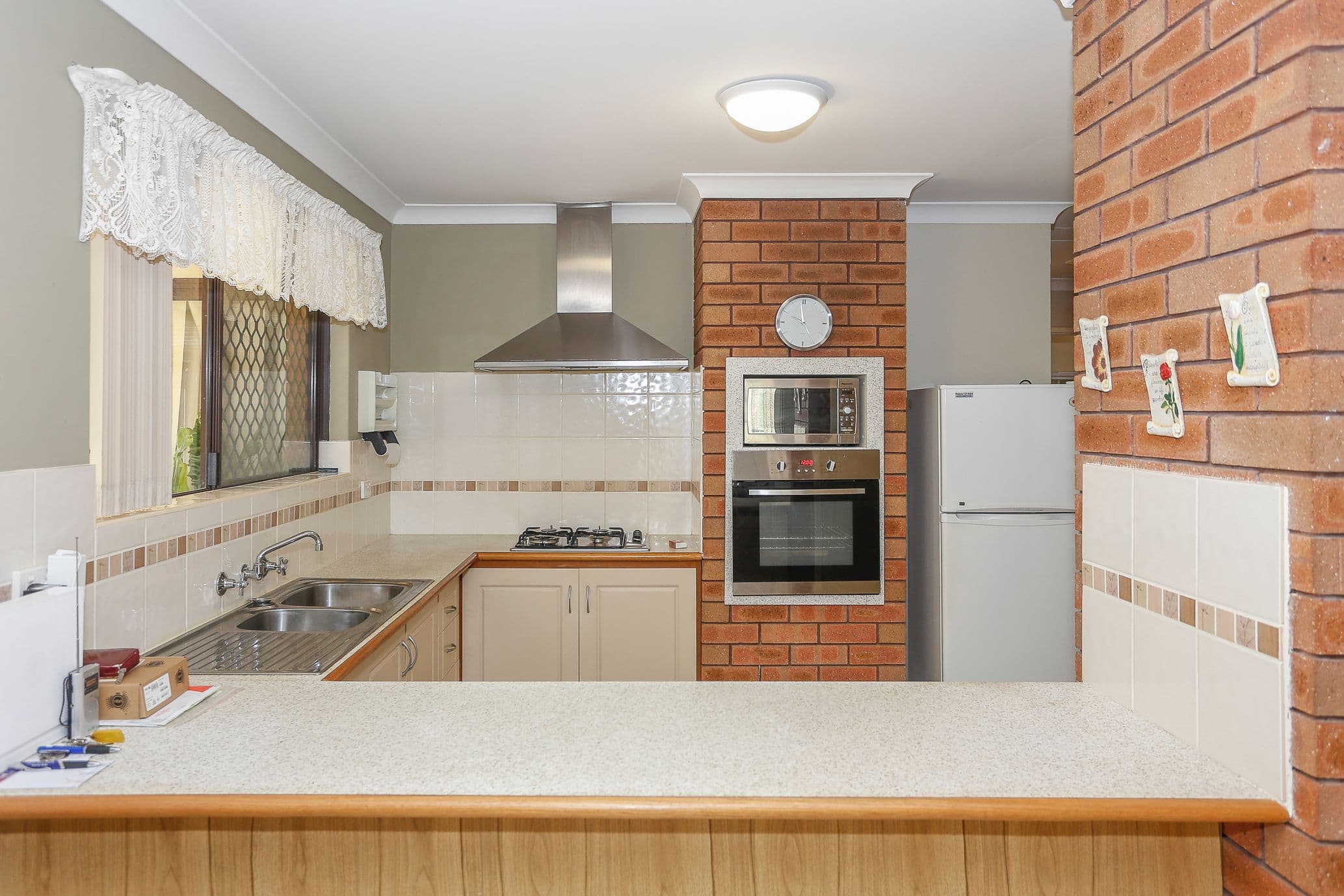 2 Panorama Gardens, Ballajura WA 6066, Ballajura - Thumbnail 5