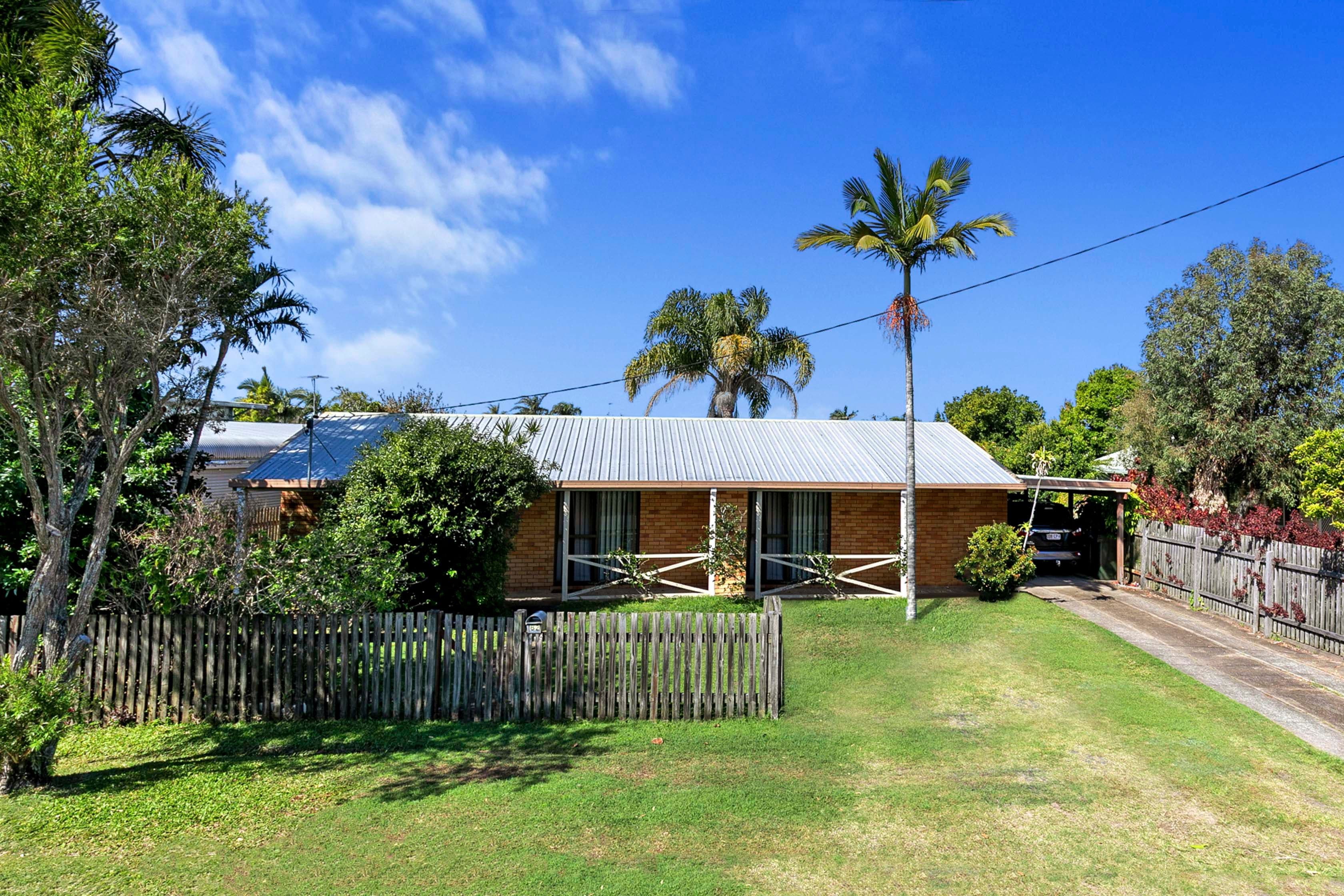 82 Limpus Street, Urangan QLD 4655, Urangan - Image 1
