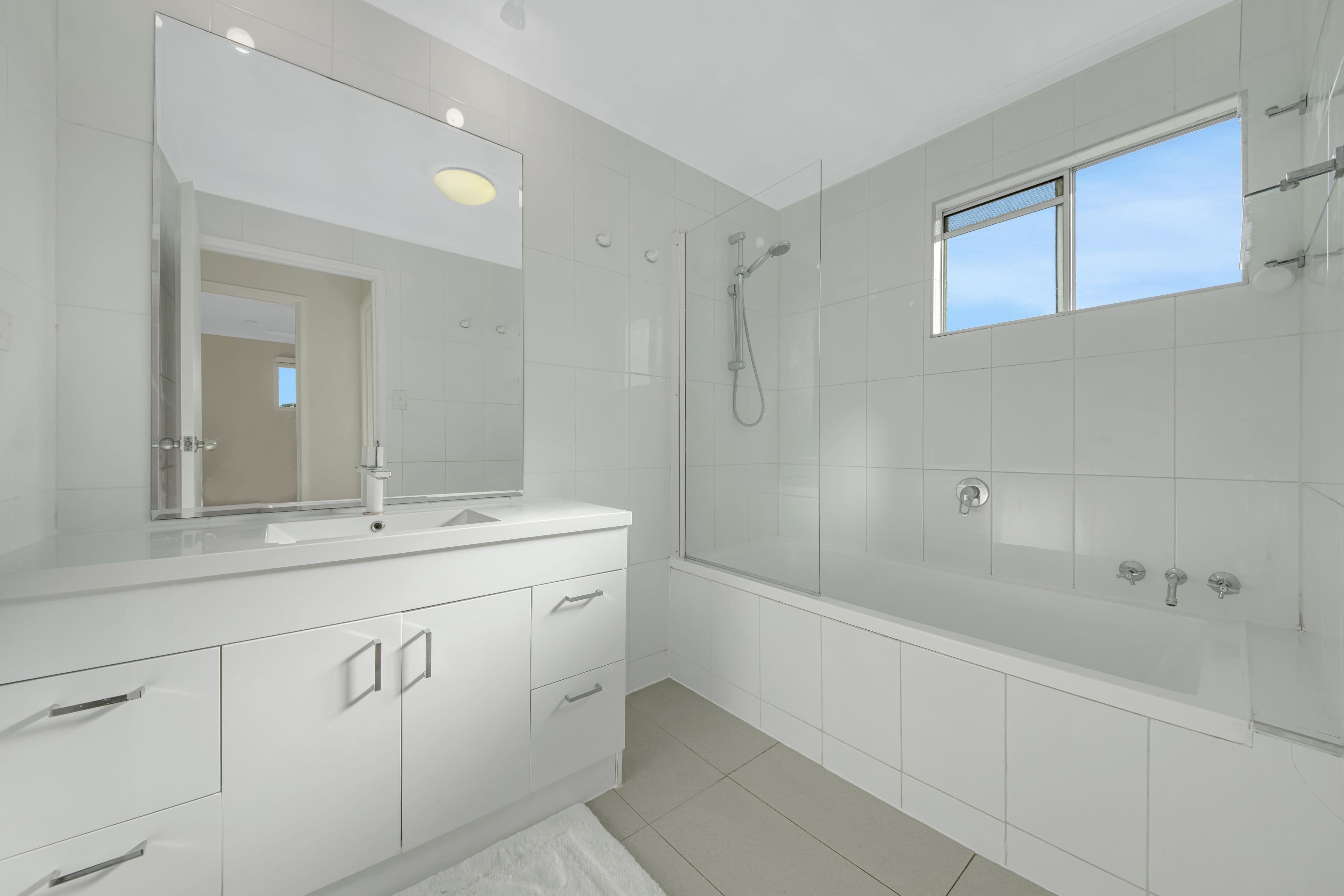 19 Illawarra Drive, Kin Kora QLD 4680, Kin Kora - Thumbnail 8