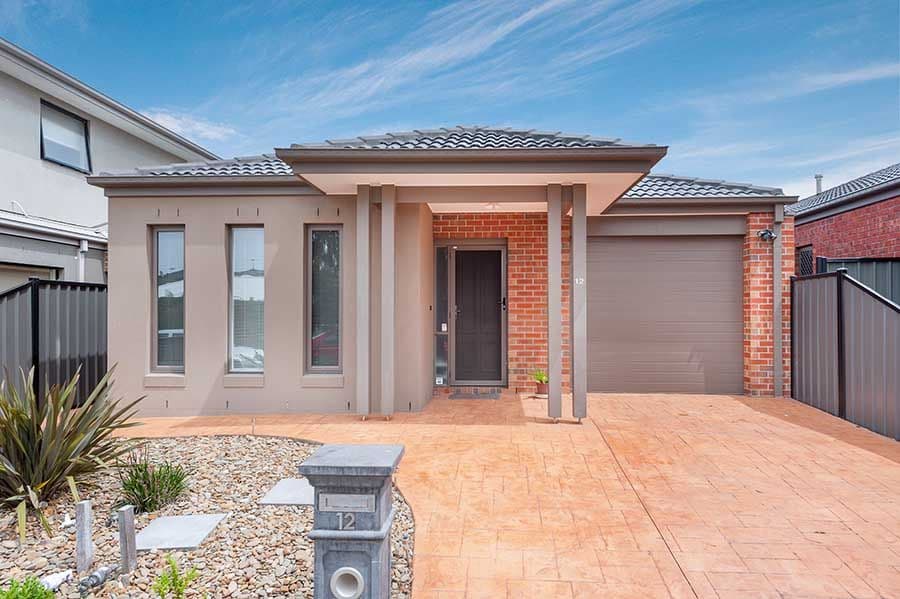 12 Folger Road, Craigieburn VIC 3064, Craigieburn - Image 1
