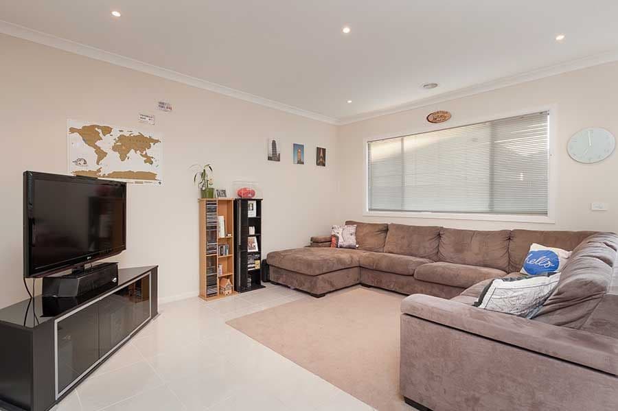 12 Folger Road, Craigieburn VIC 3064, Craigieburn - Thumbnail 3