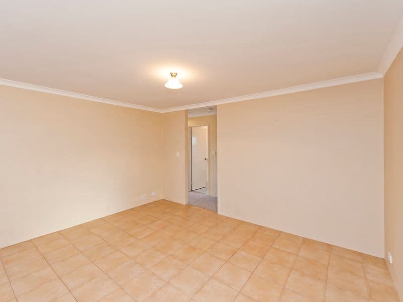 17 Melbourne Close, PORT KENNEDY WA 6172, Port Kennedy - Thumbnail 7