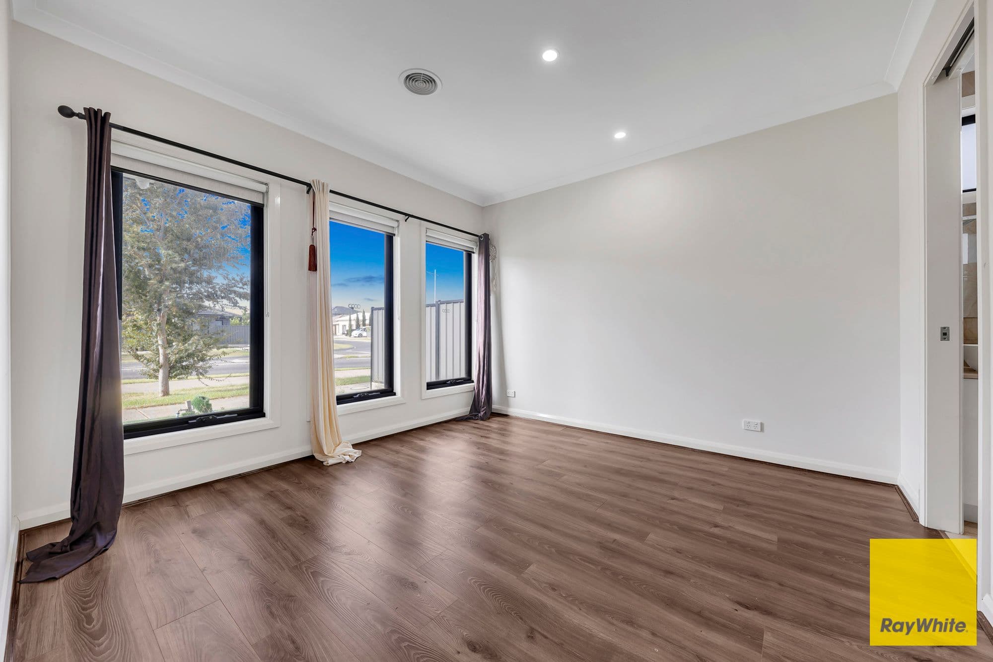 383 Bethany Road, Tarneit VIC 3029, Tarneit - Thumbnail 2