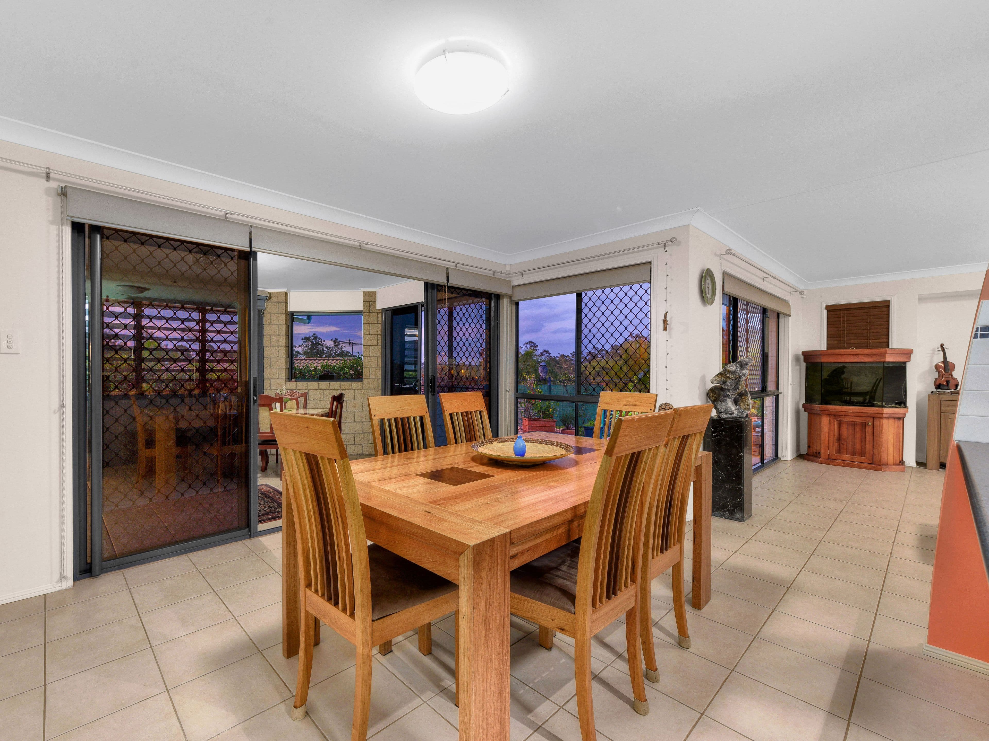 2 Leanne Close, McDowall QLD 4053, McDowall - Thumbnail 4