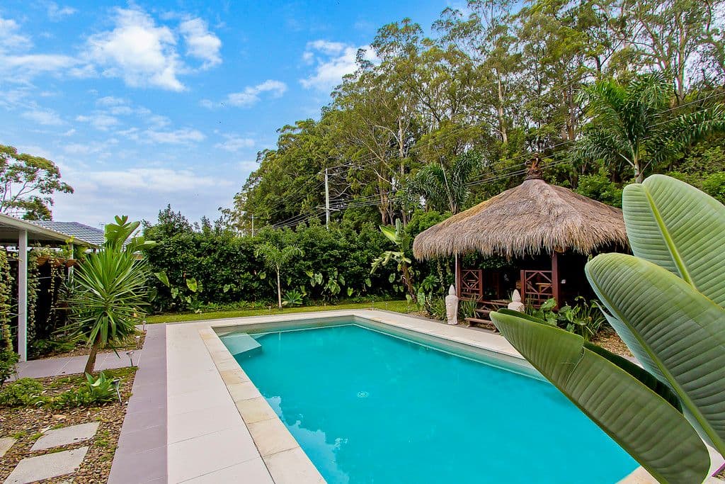 12 Drumfish Drive, CURRUMBIN WATERS QLD 4223, Currumbin Waters - Thumbnail 2