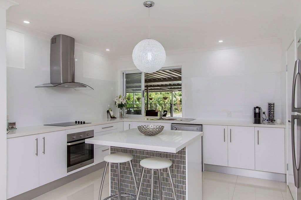 12 Drumfish Drive, CURRUMBIN WATERS QLD 4223, Currumbin Waters - Thumbnail 7