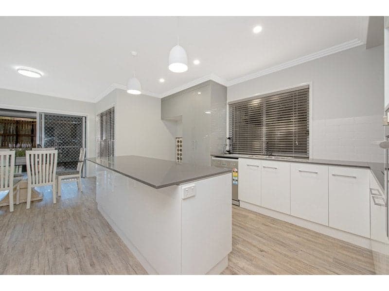 15 Henry Street, Mount Lofty - Thumbnail 5