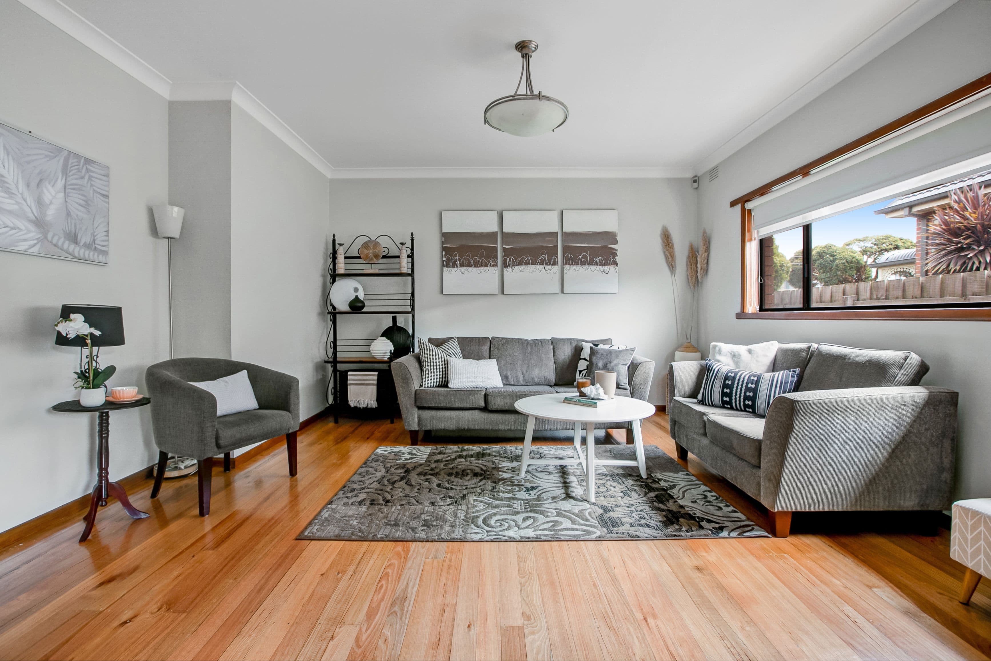 10 Birdwood Street, Reservoir VIC 3073, Reservoir - Thumbnail 3