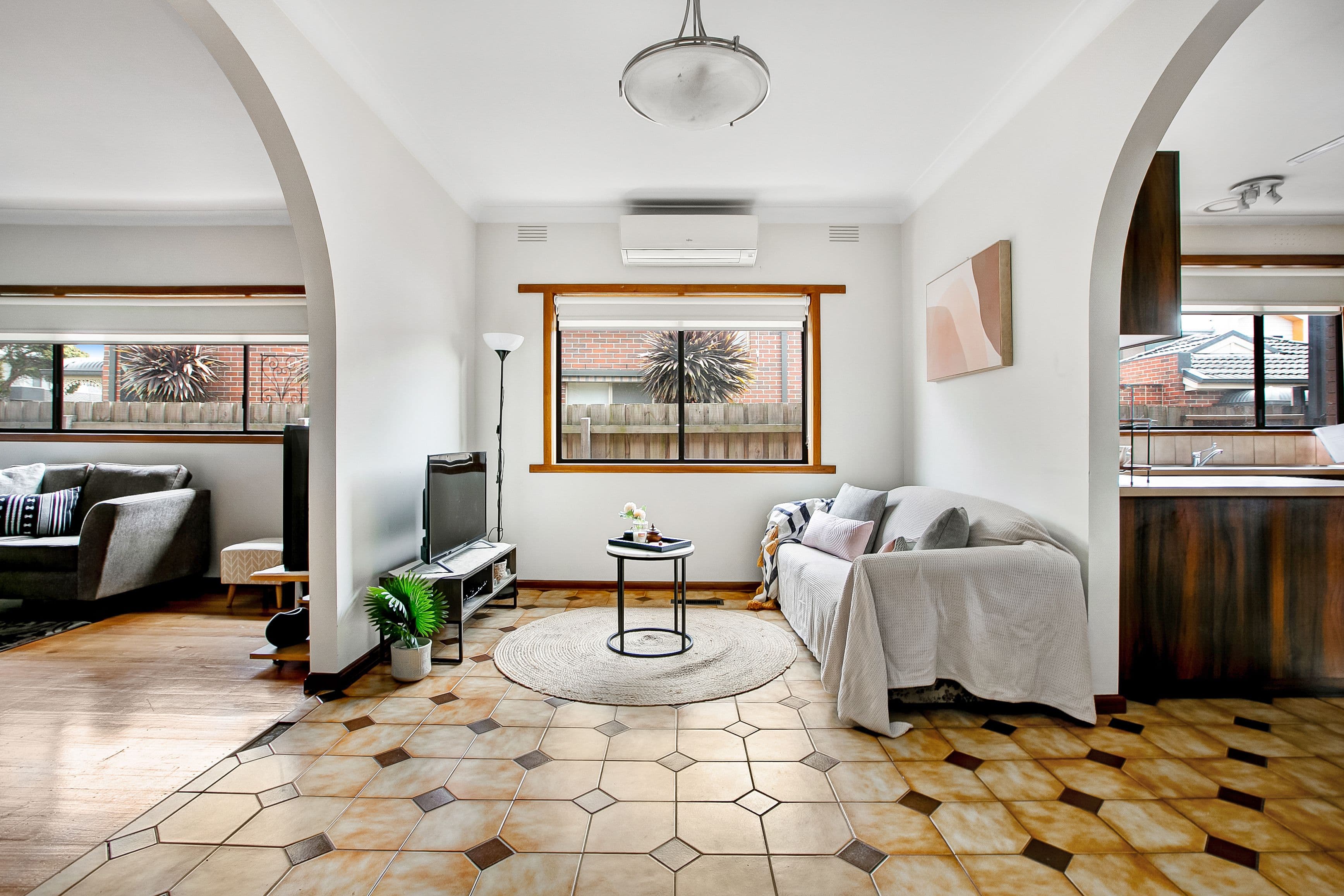 10 Birdwood Street, Reservoir VIC 3073, Reservoir - Thumbnail 5